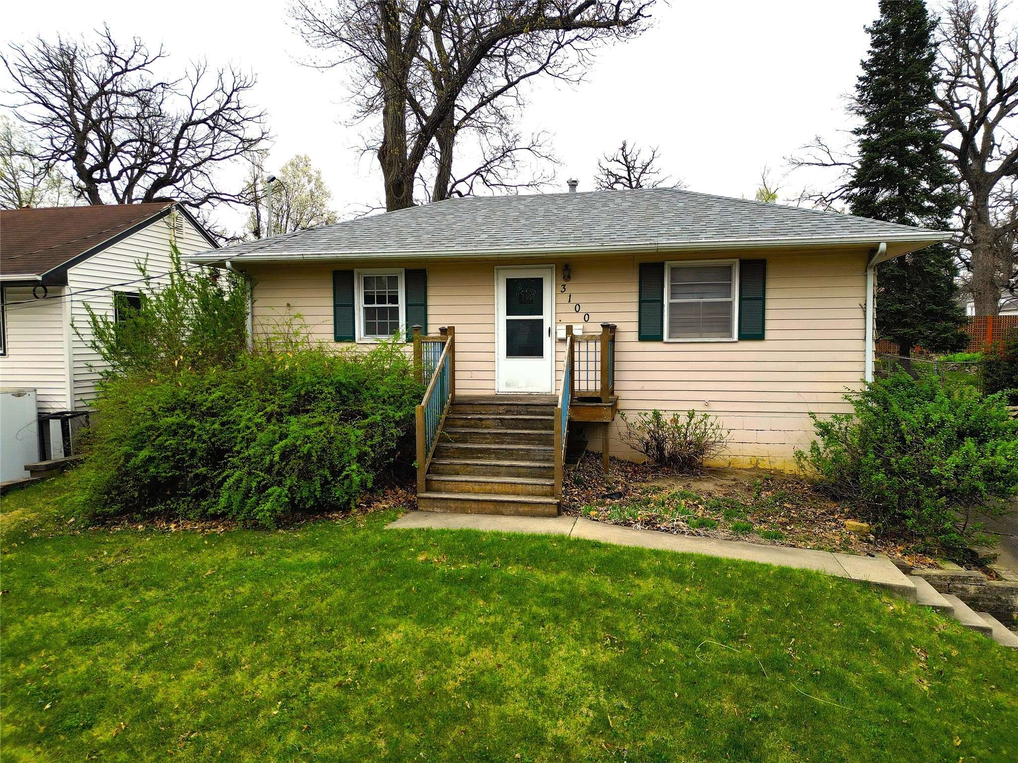 Des Moines, IA 50310,3100 Seneca Avenue
