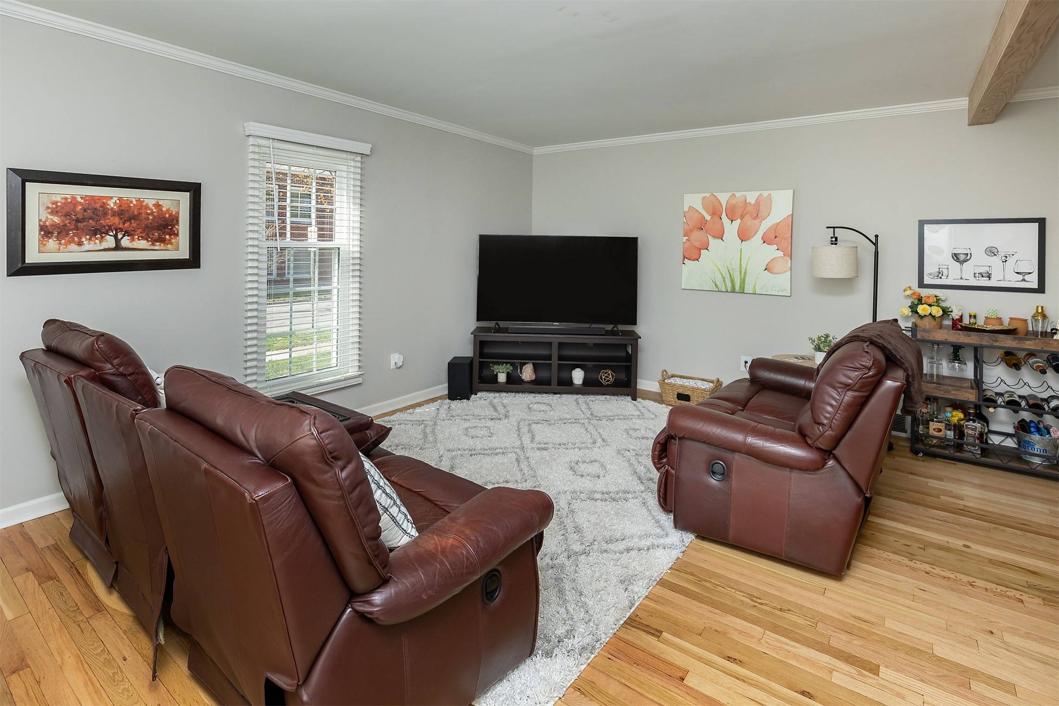Des Moines, IA 50310,1600 44th Street