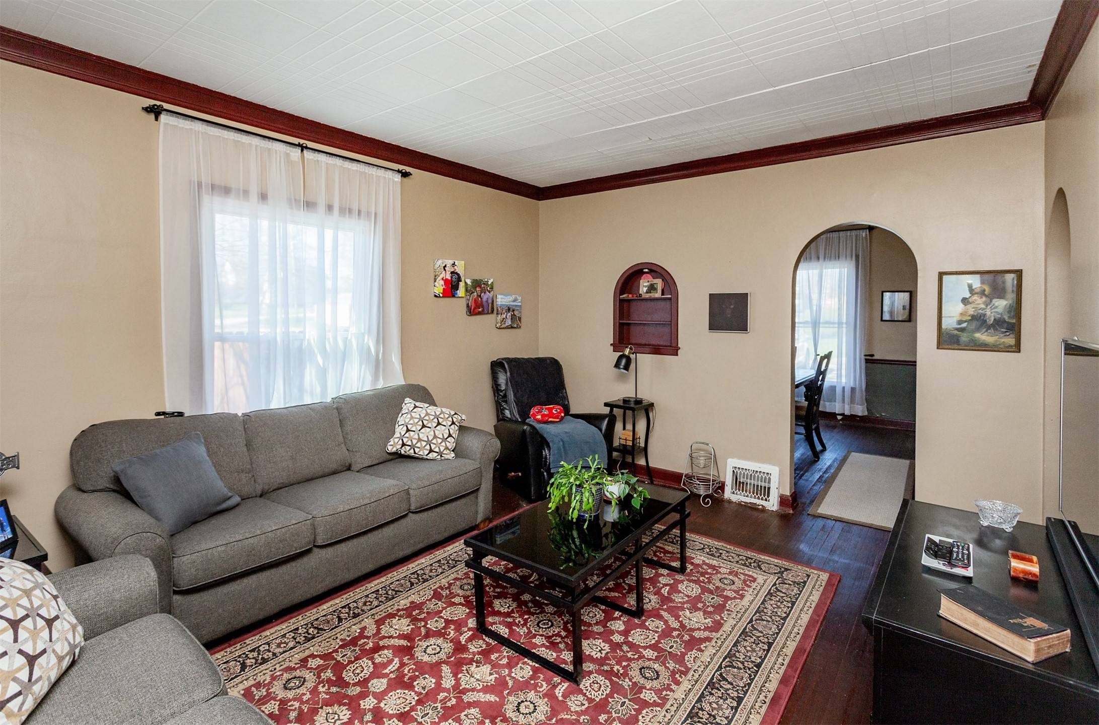 Des Moines, IA 50311,1502 29th Street