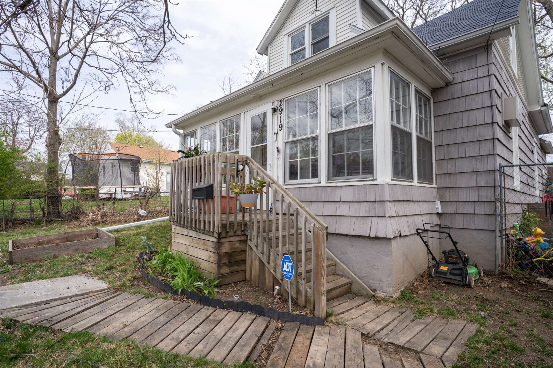 Des Moines, IA 50313,2919 1st Street