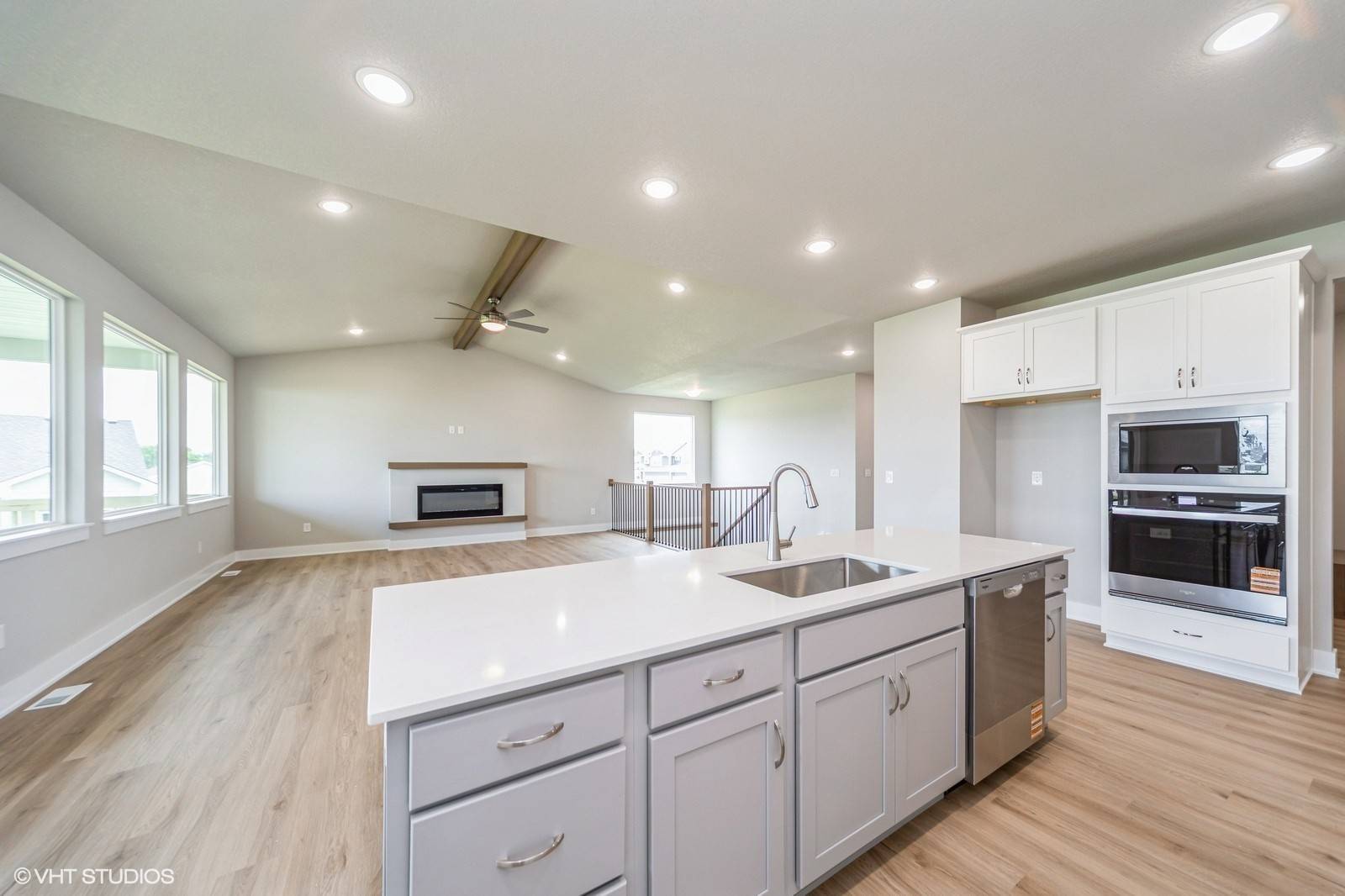 Johnston, IA 50131`,10123 NW 68th Avenue