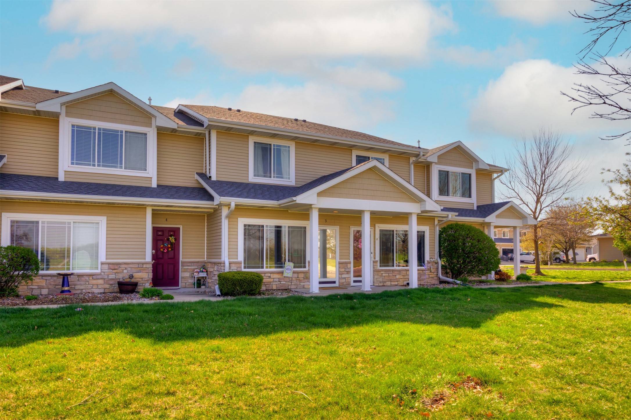 Des Moines, IA 50320,2200 Hart Avenue #3