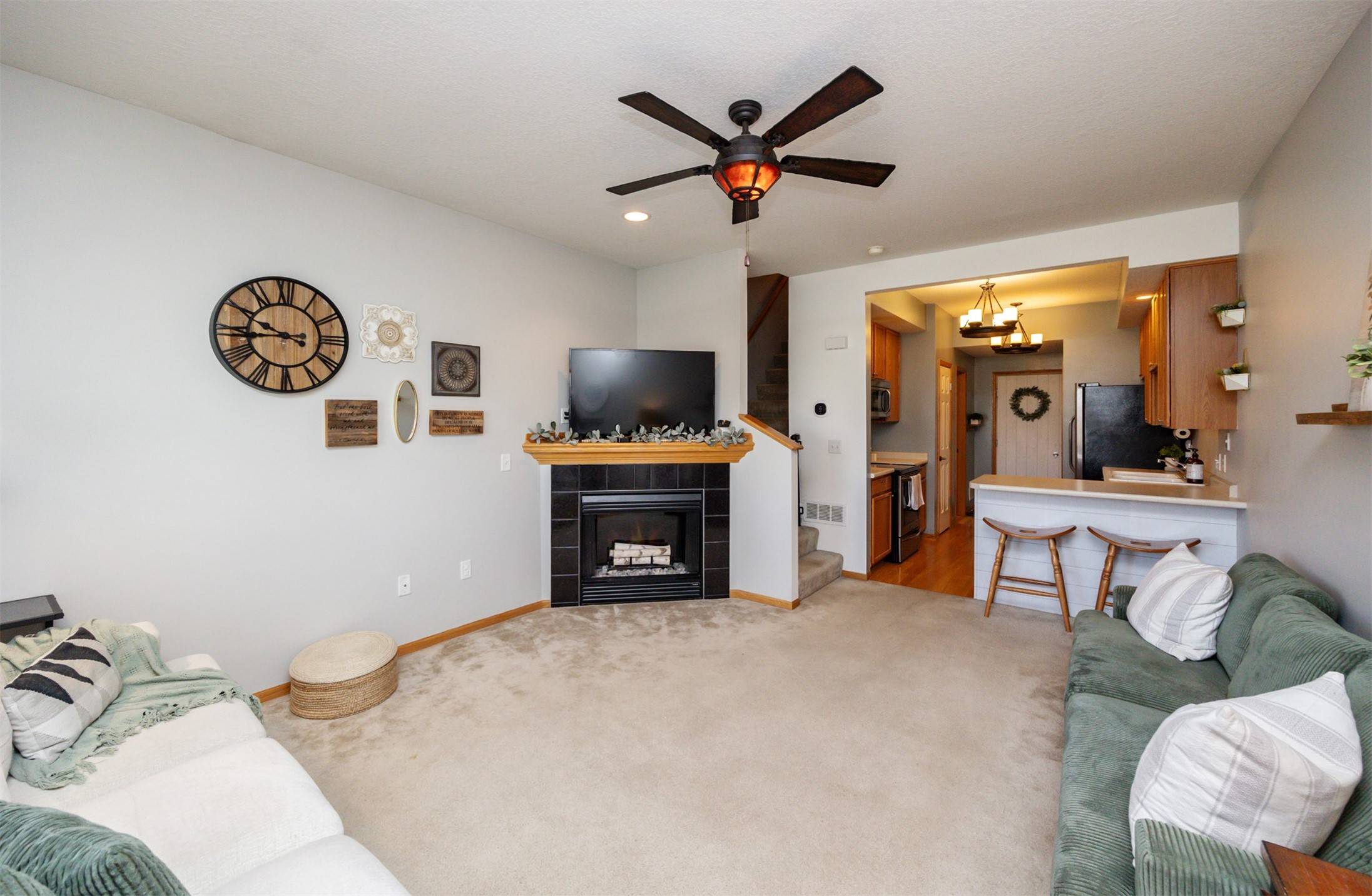 Des Moines, IA 50320,2200 Hart Avenue #3