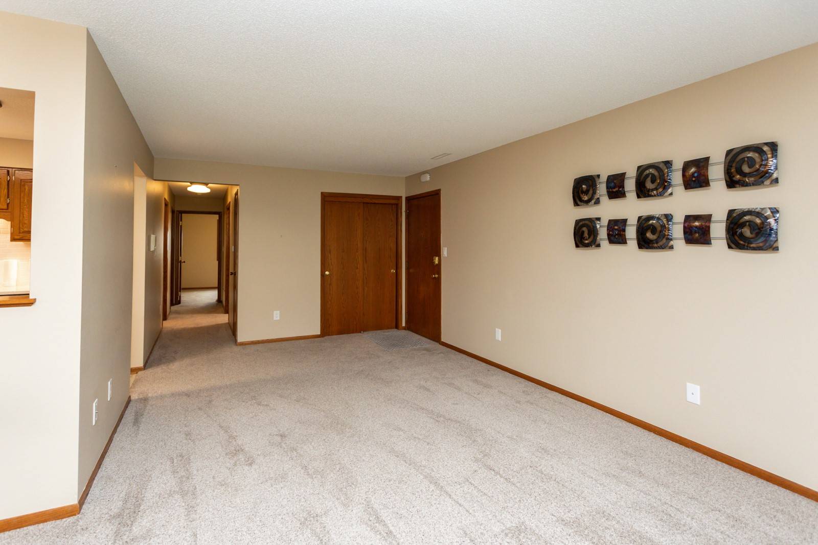 West Des Moines, IA 50266,1168 49th Street #1