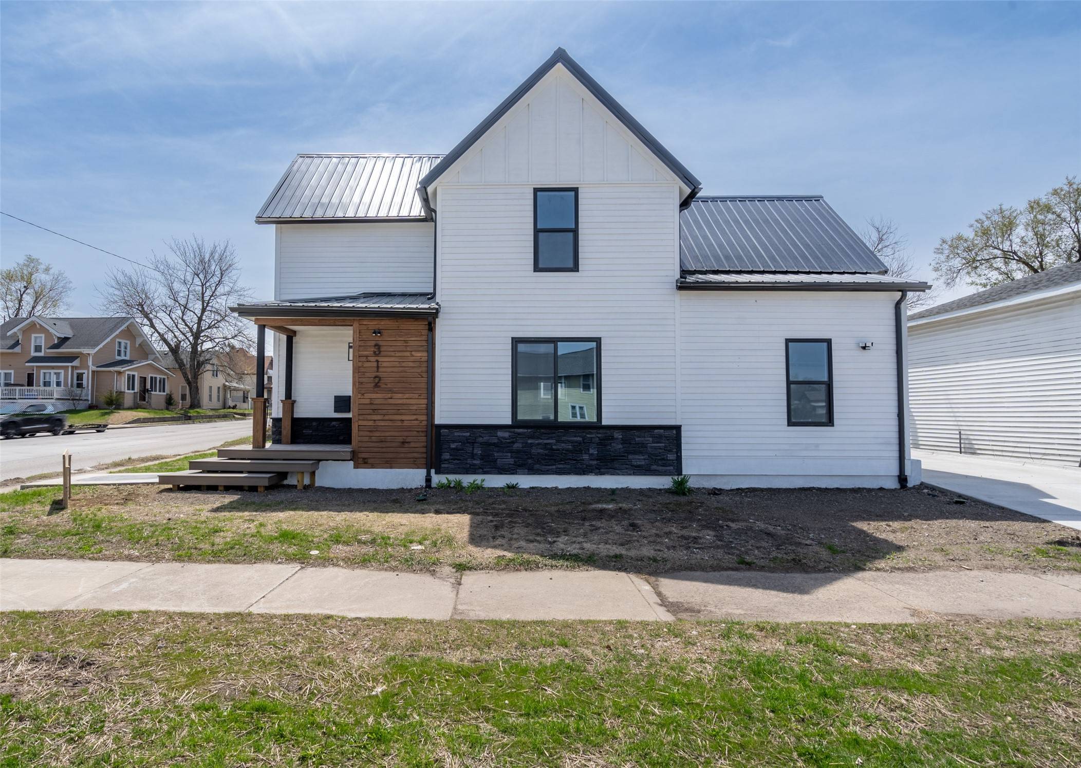 Marshalltown, IA 50158,312 N 3rd Avenue
