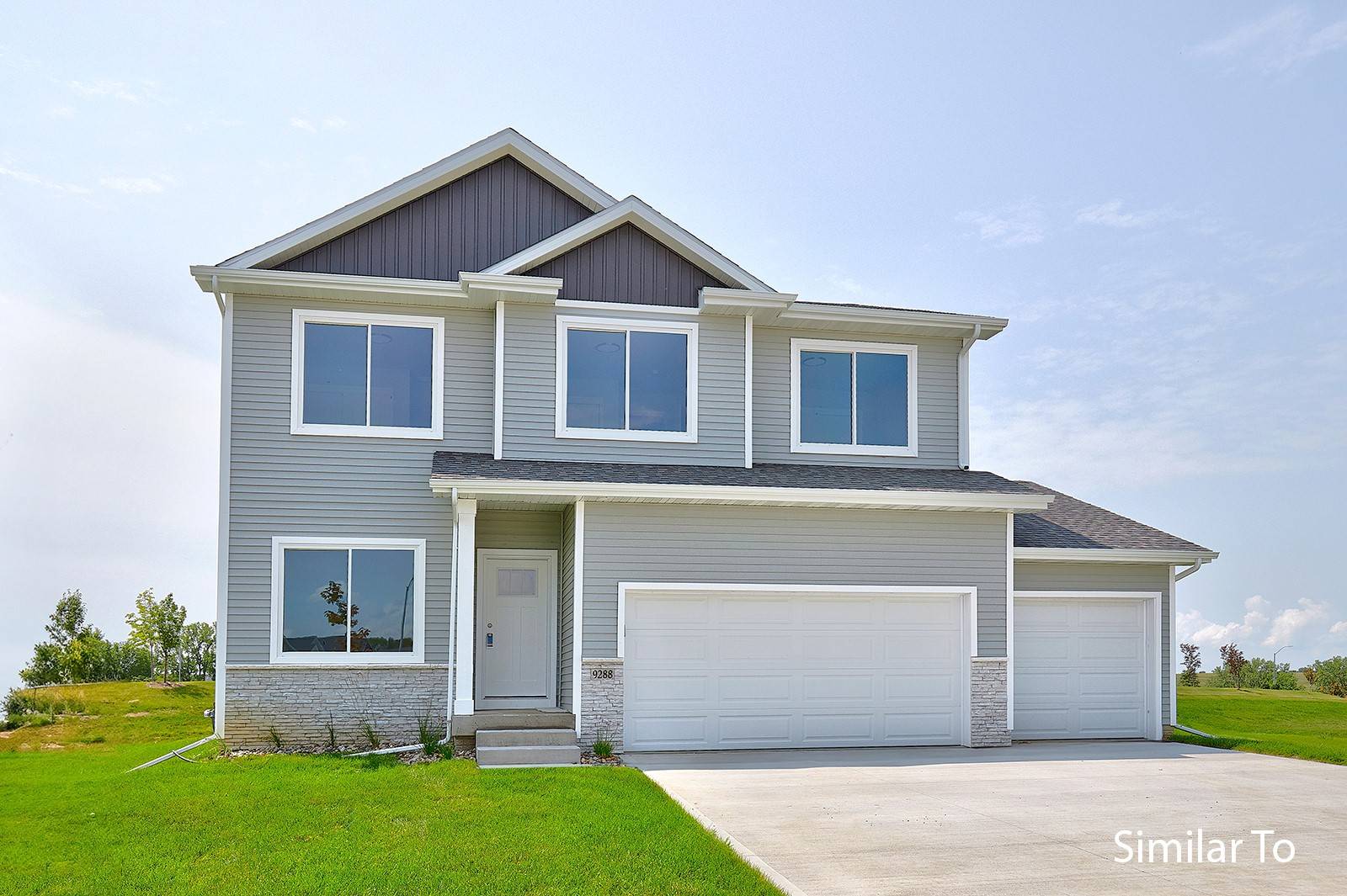 Urbandale, IA 50323,5551 167th Street