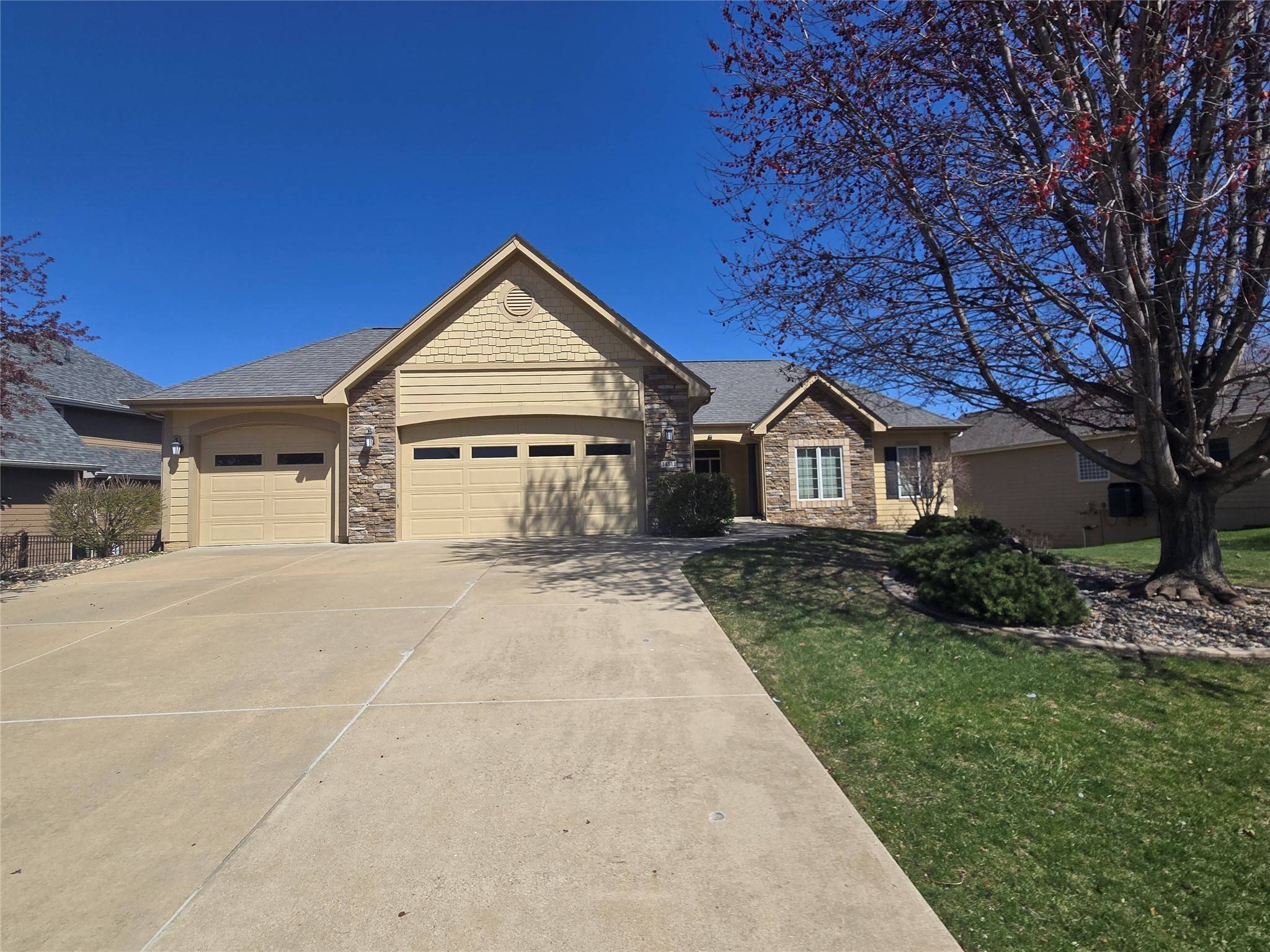 Urbandale, IA 50323,14511 Brookshire Drive