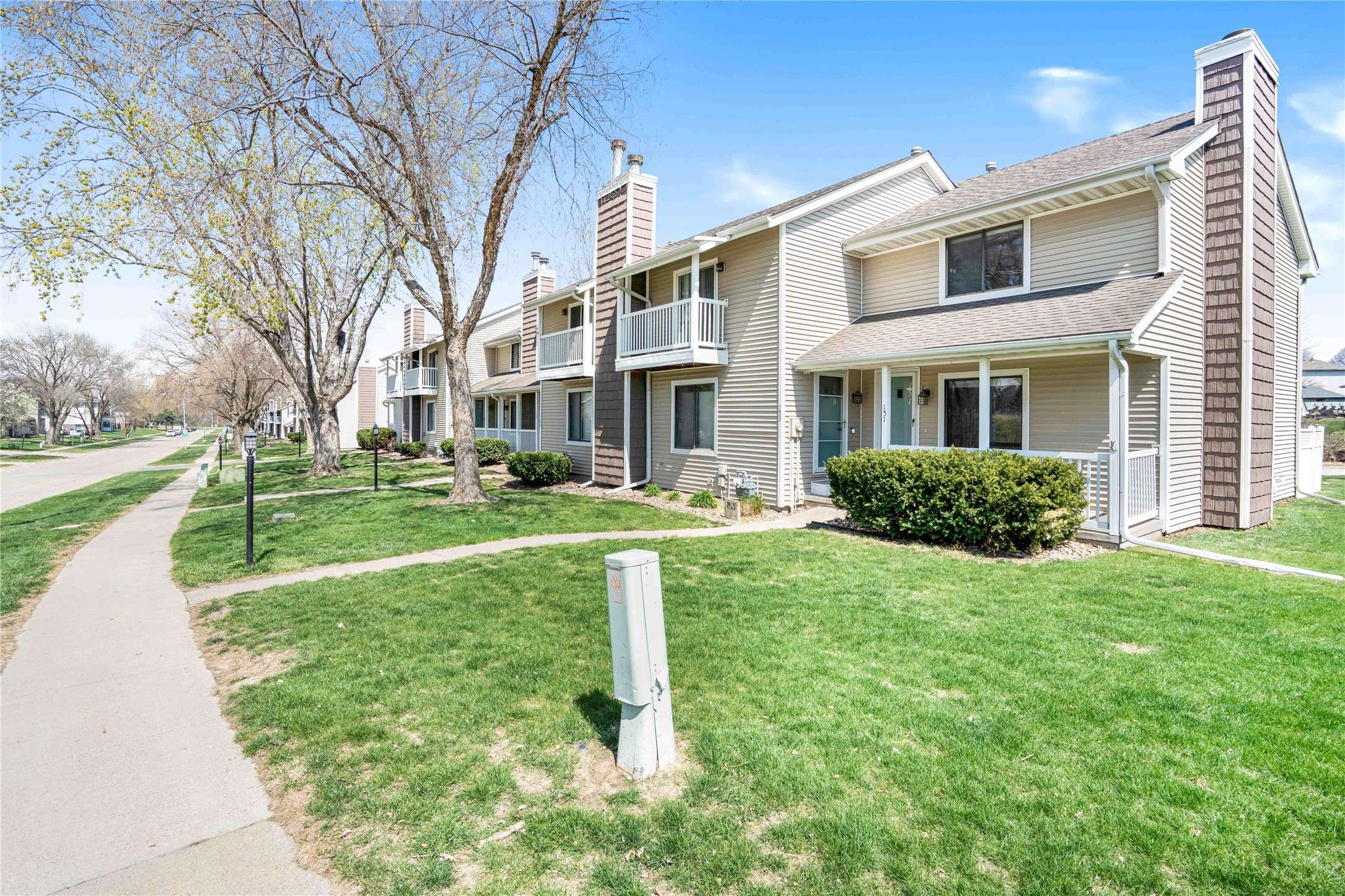 West Des Moines, IA 50265,151 52nd Street