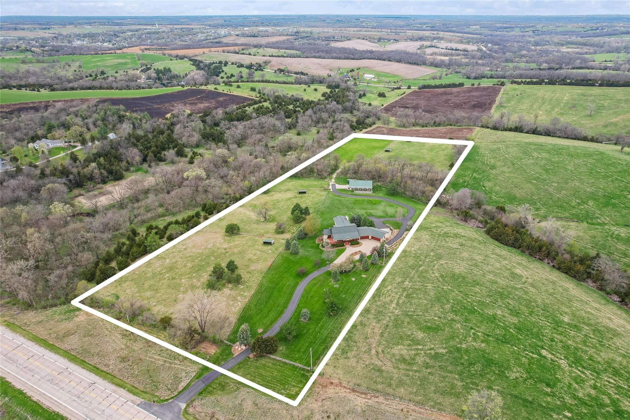 Van Meter, IA 50261,25489 360th Street