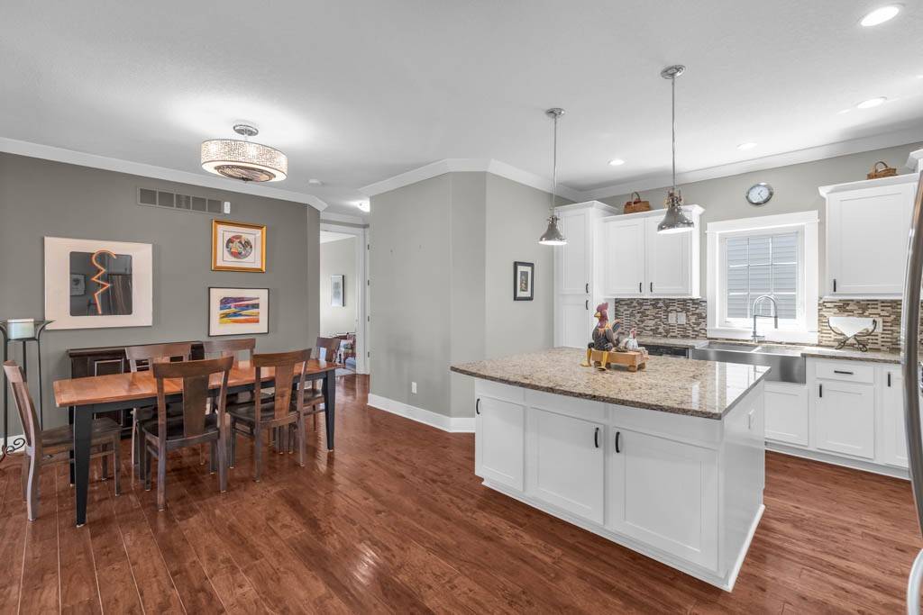 West Des Moines, IA 50266,645 65th Place #131