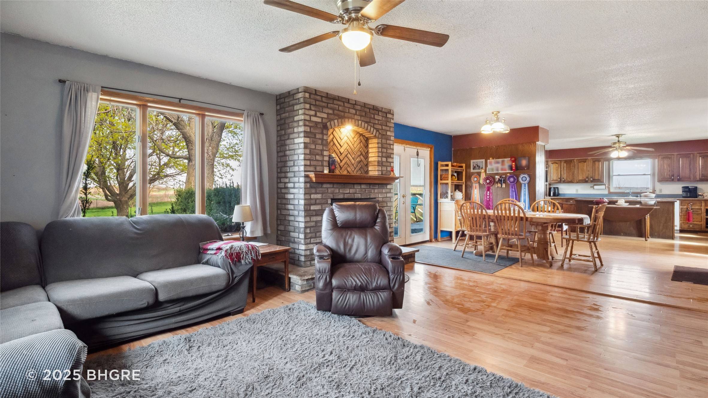 Colfax, IA 50054,5552 W 68th Street S