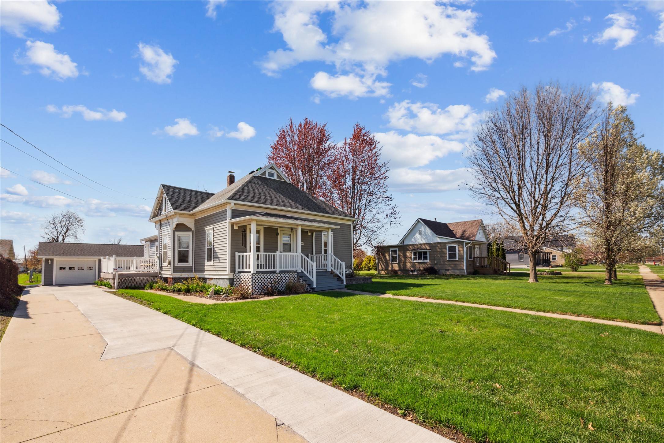 Grinnell, IA 50112,1405 Reed Street