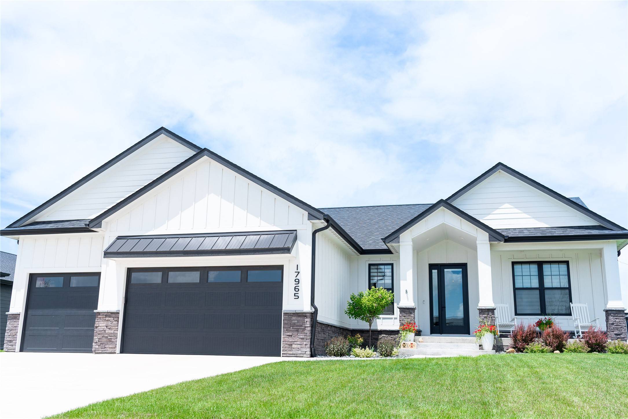 Clive, IA 50325,17965 Hammontree Circle