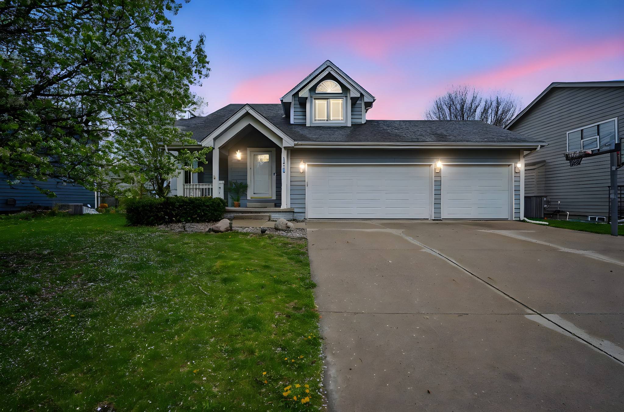Altoona, IA 50009,1410 Alderwood Drive