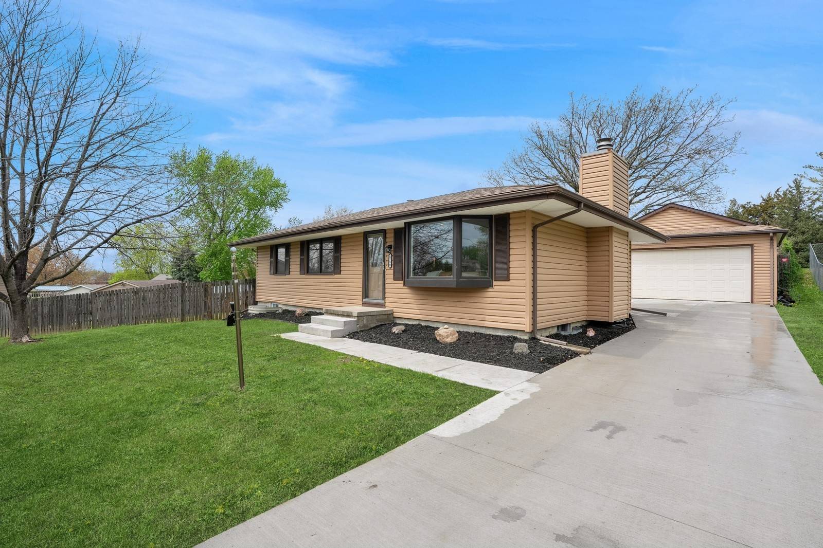 Johnston, IA 50131,6750 NW 53rd Street