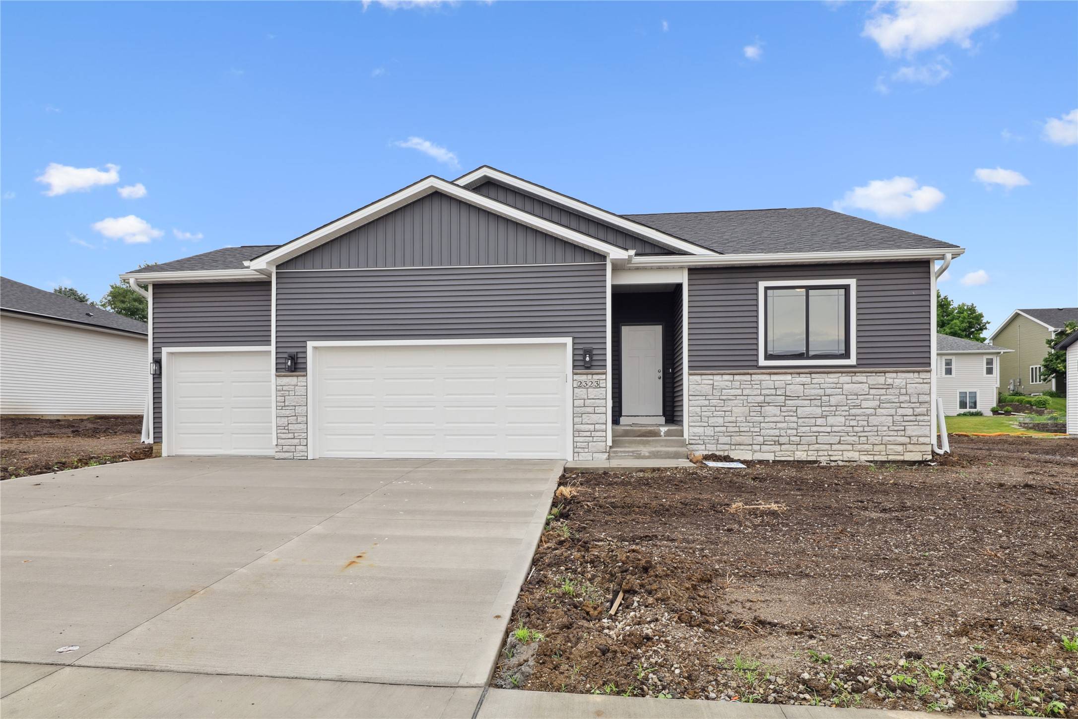 Newton, IA 50208,2323 N 8th Avenue E