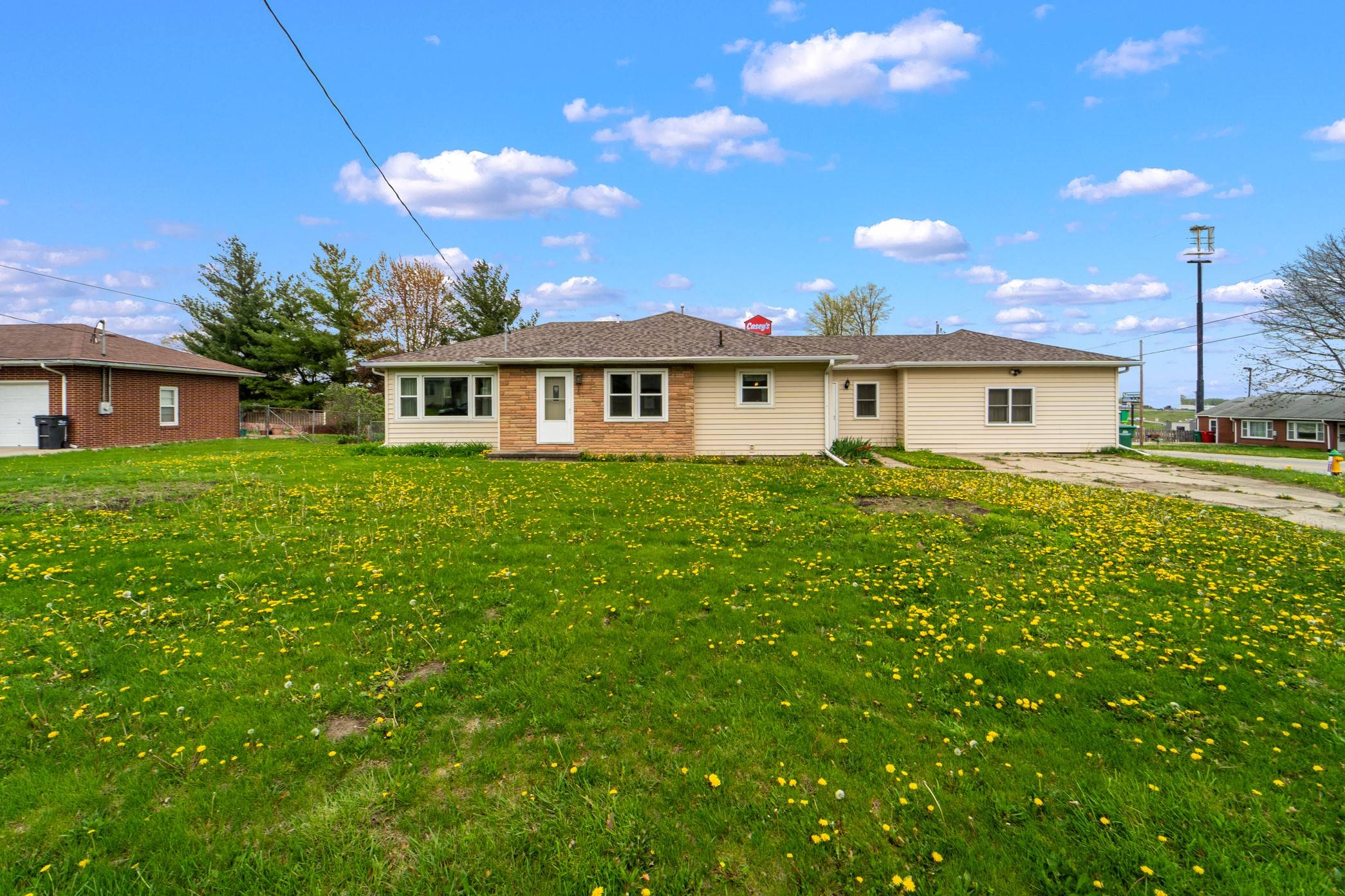 Des Moines, IA 50313,5115 NE 13th Street