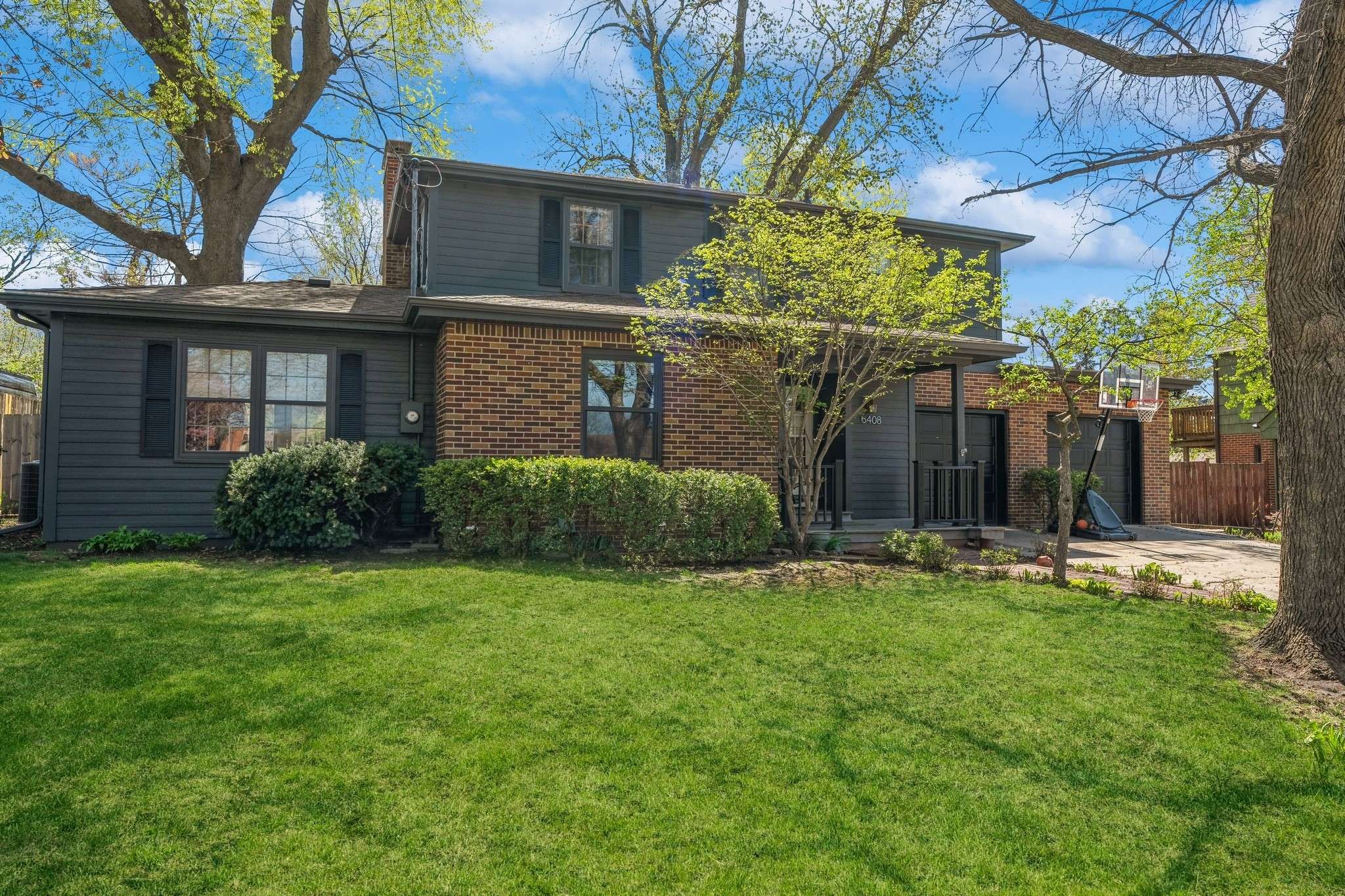 Windsor Heights, IA 50324,6408 Del Matro Avenue