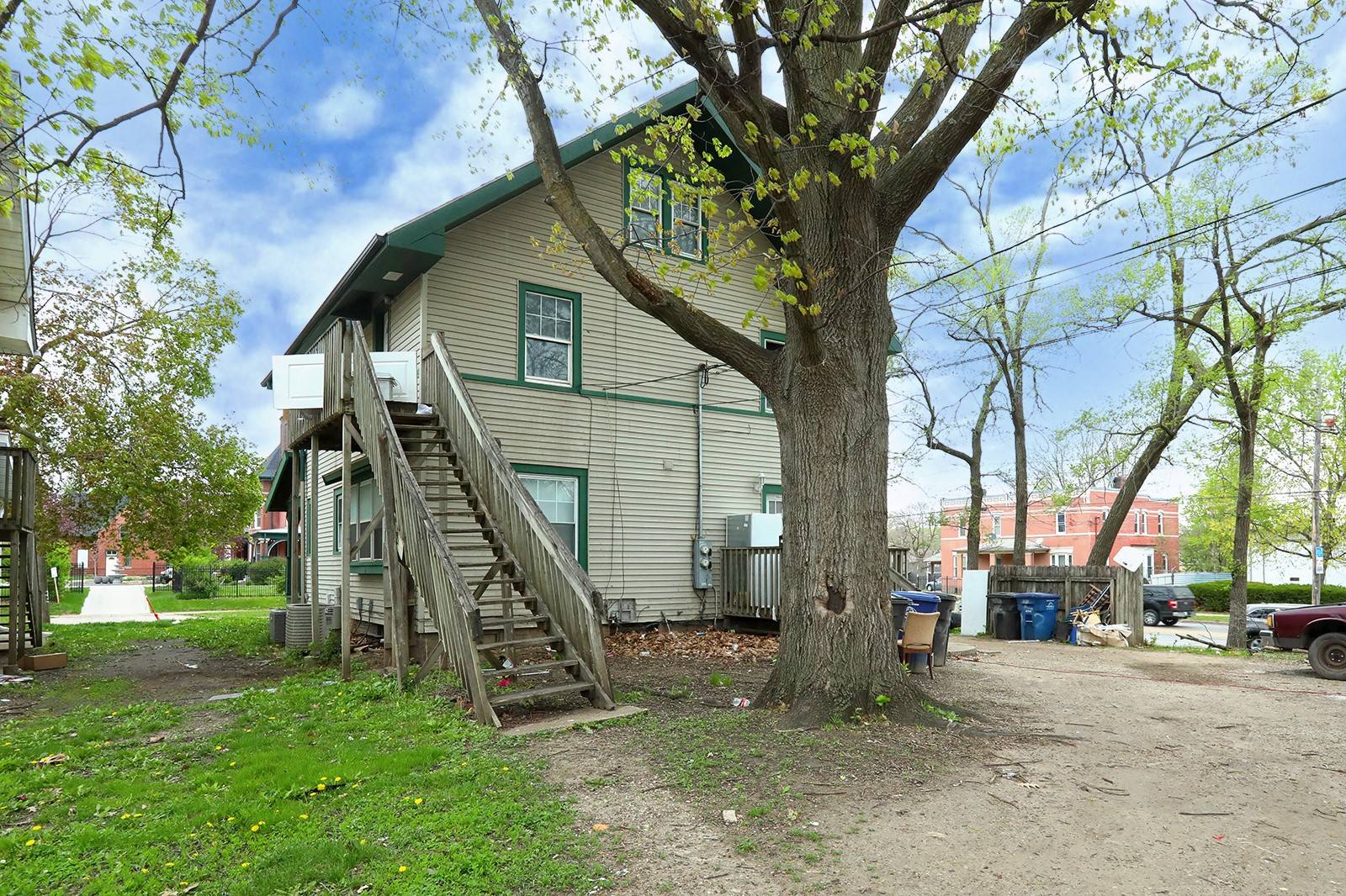 Des Moines, IA 50311,1175 21st Street
