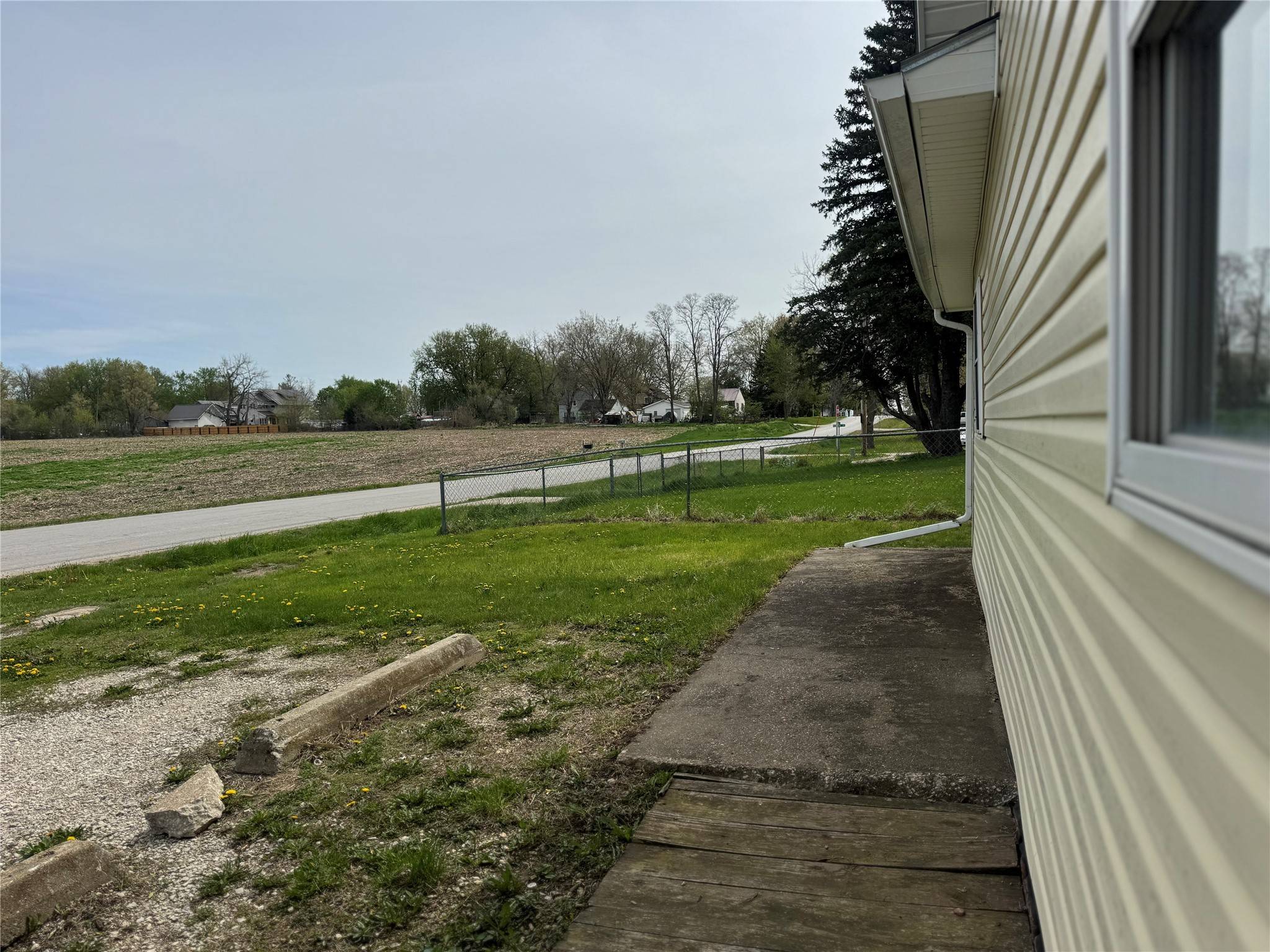 Lorimor, IA 50149,706 5th Street