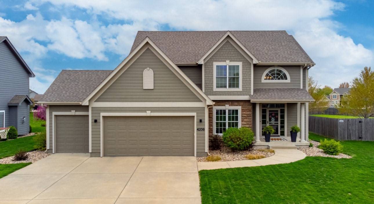 Ankeny, IA 50023,4208 SW Camden Ridge Drive
