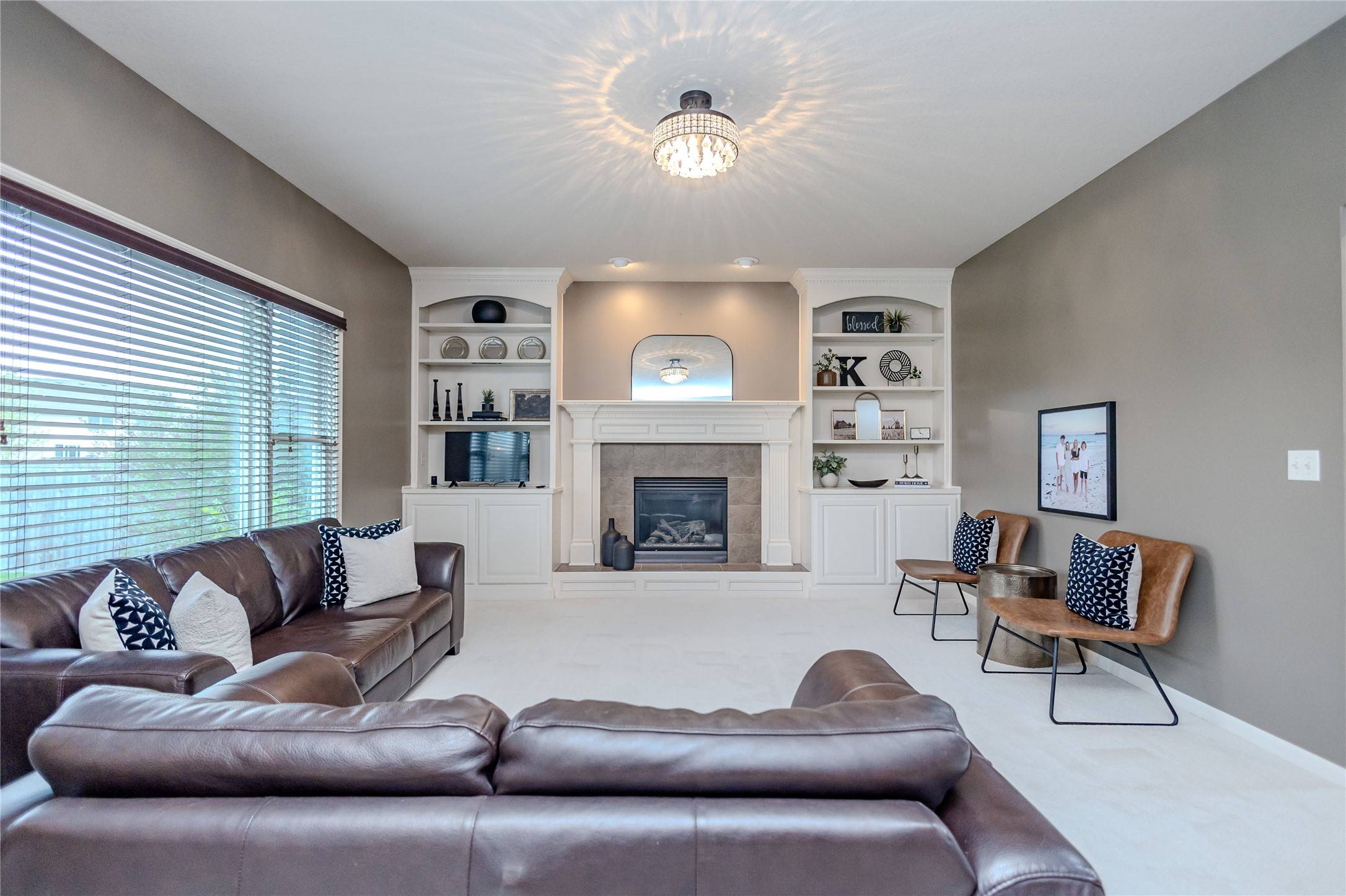 Ankeny, IA 50023,4208 SW Camden Ridge Drive