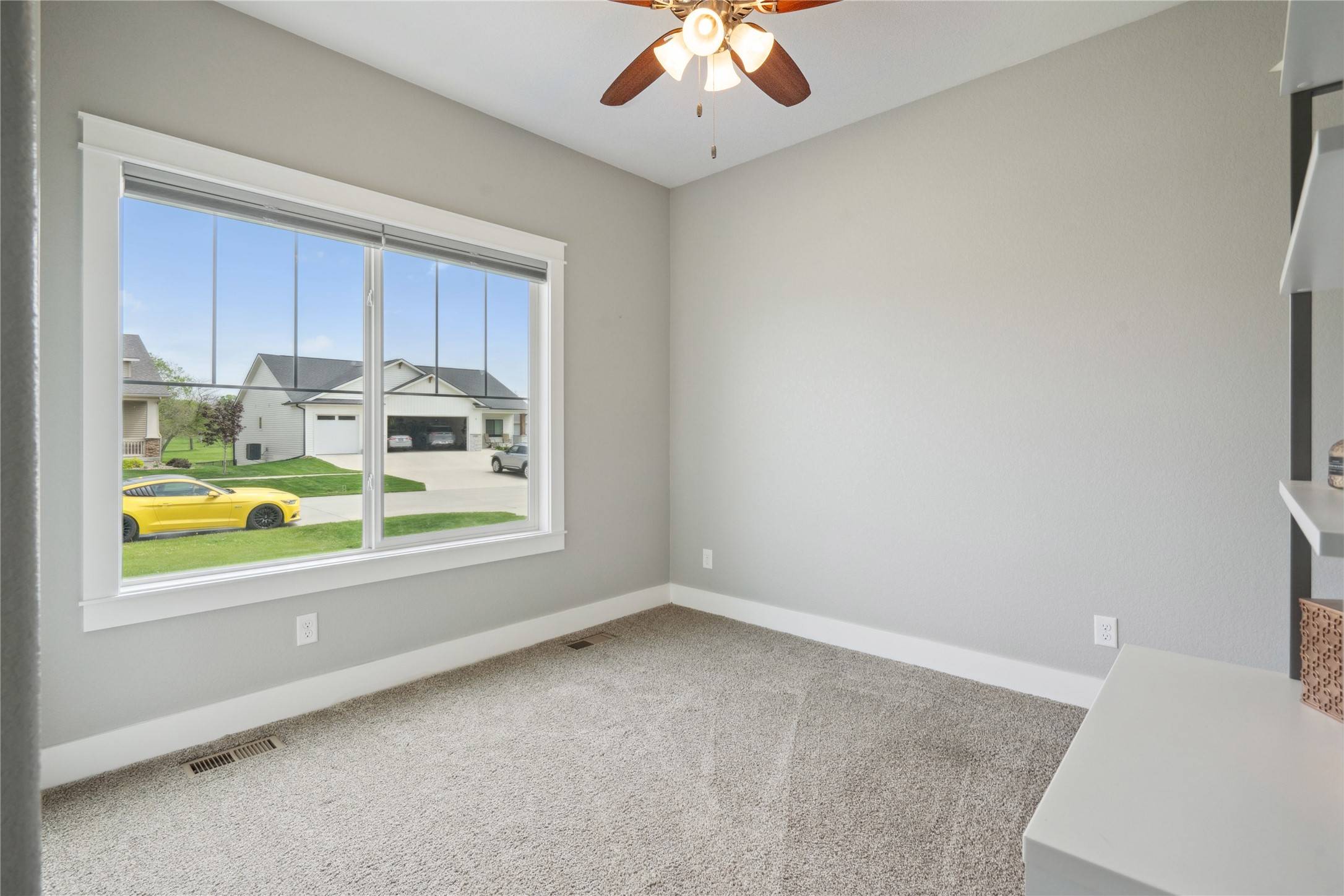 Des Moines, IA 50313,6398 NE 8th Court