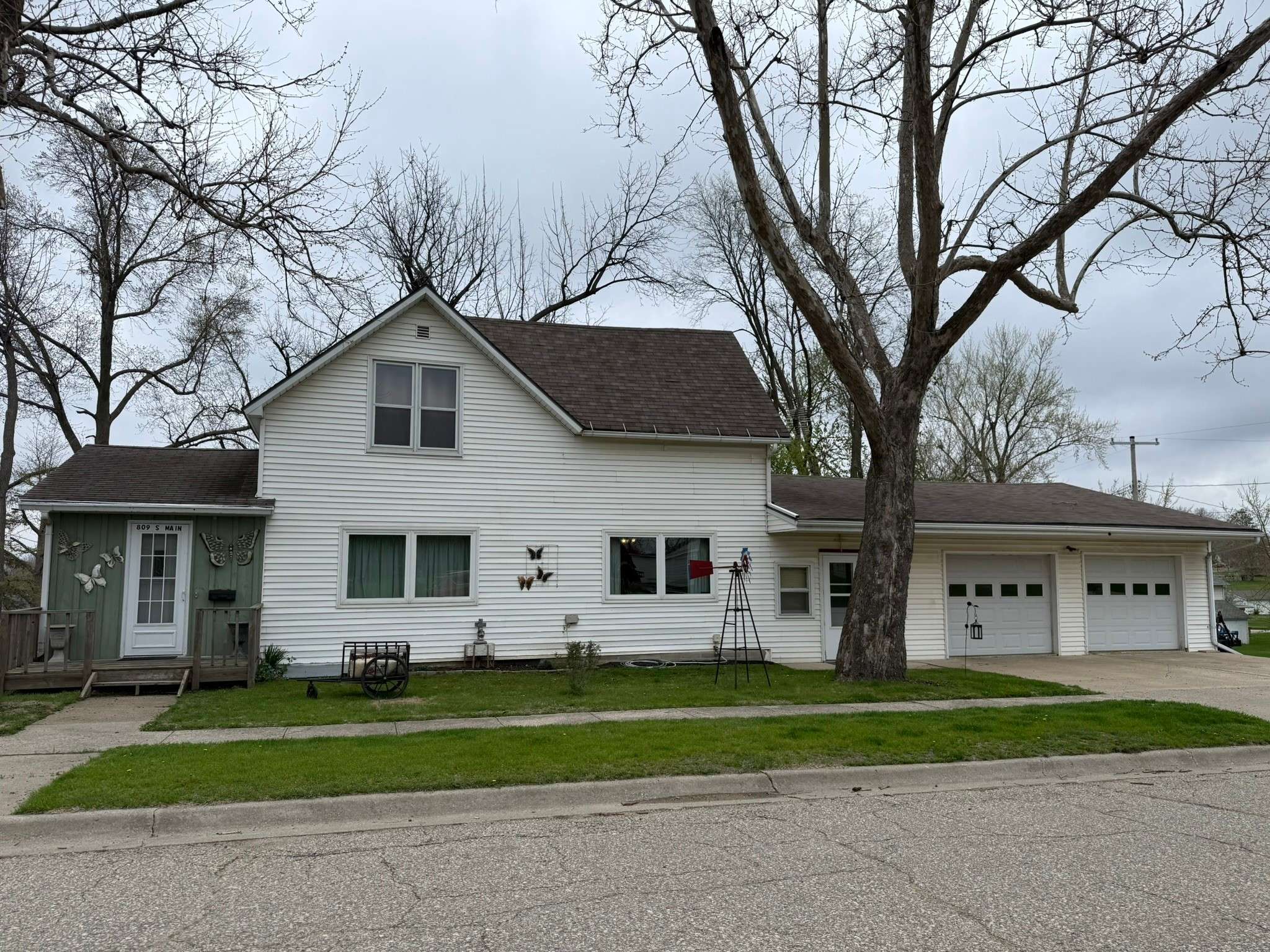 Toledo, IA 52342,809 S Main Street