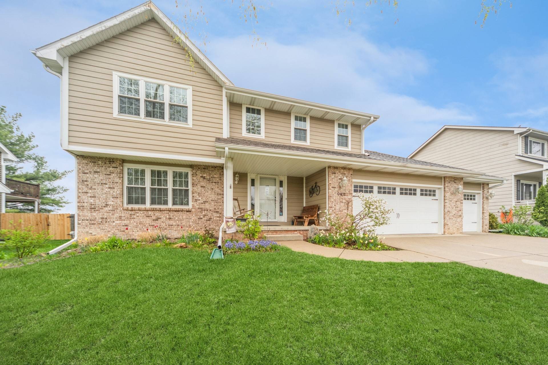 Urbandale, IA 50322,9401 Hickory Drive