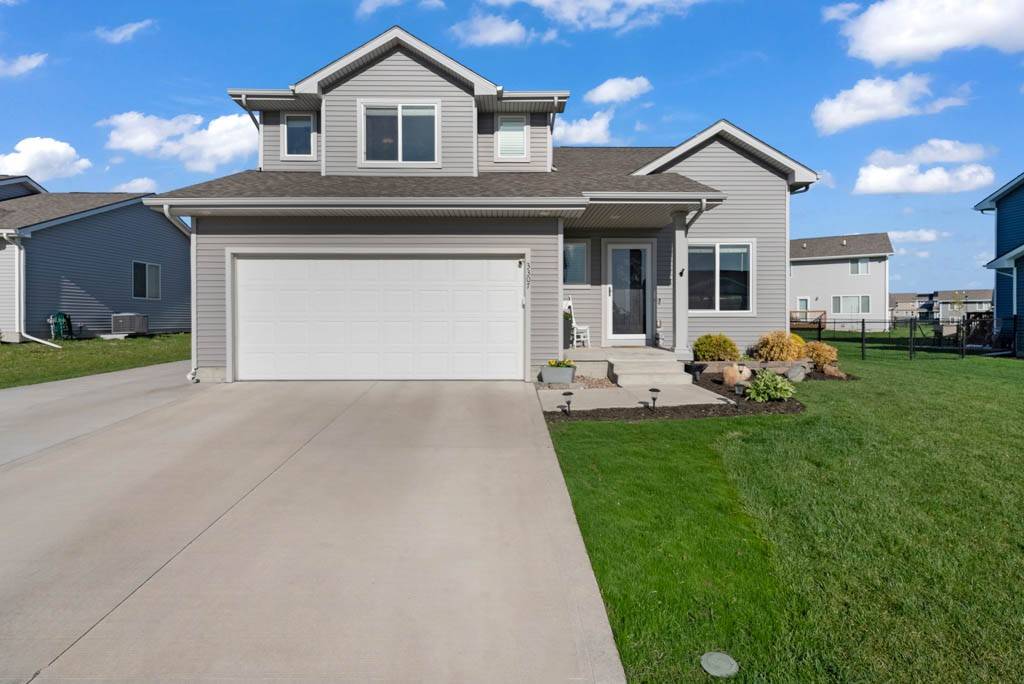 Bondurant, IA 50035,3307 Locust Street SW