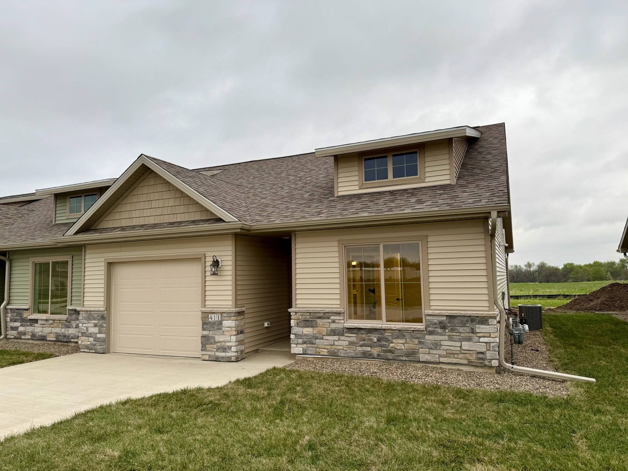Winterset, IA 50273,411 W Madison Street