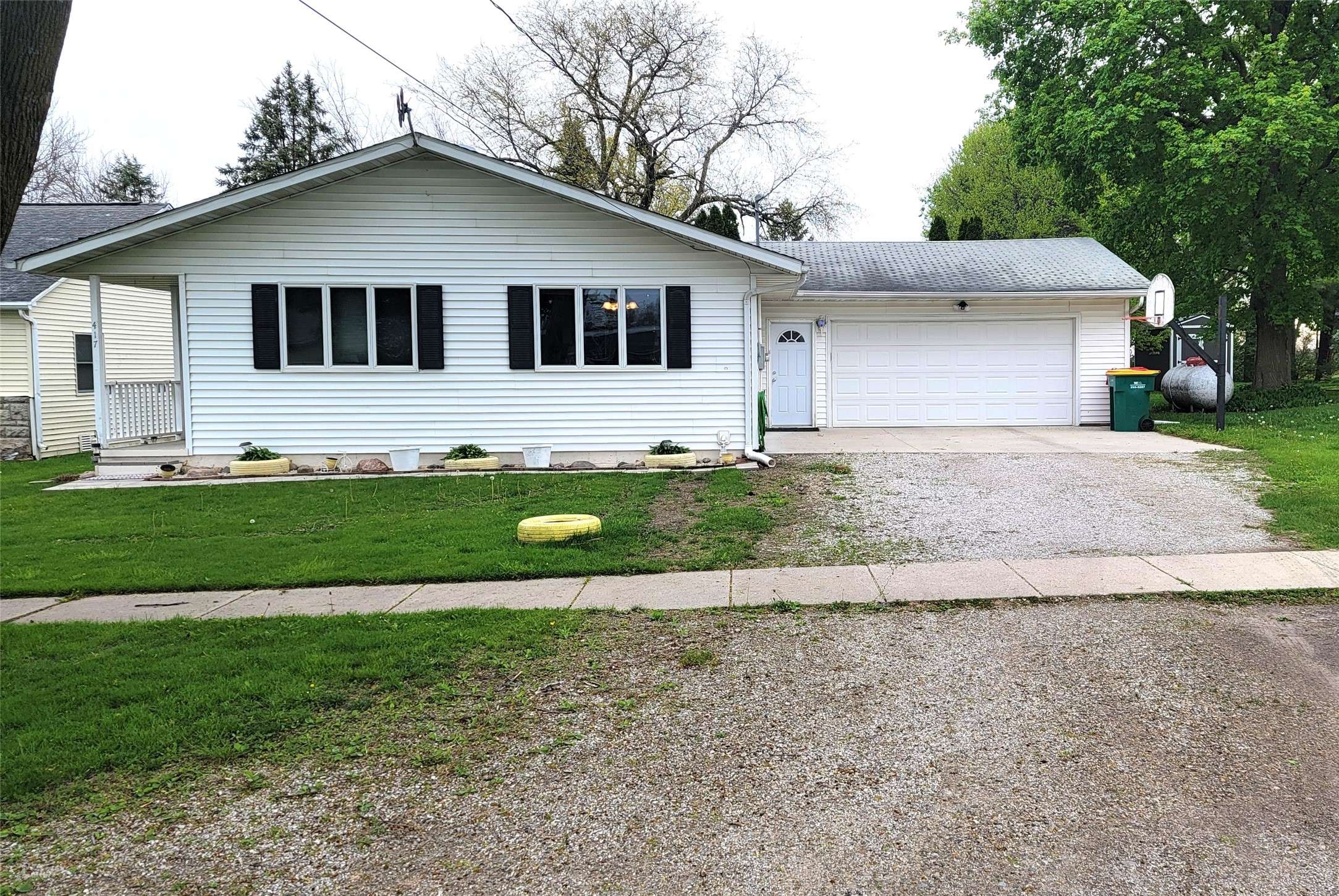 Collins, IA 50055,417 2nd Street
