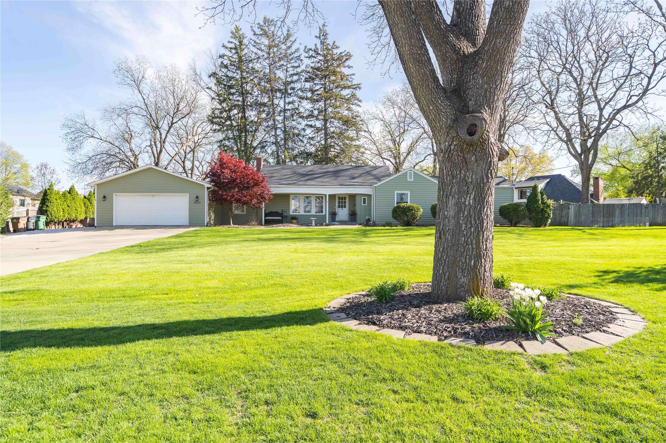 West Des Moines, IA 50266,5024 Ashworth Road