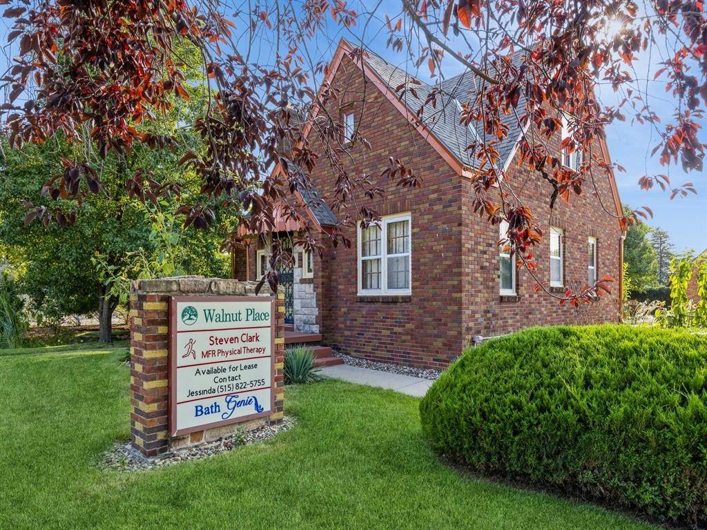 West Des Moines, IA 50265,324 1st Street
