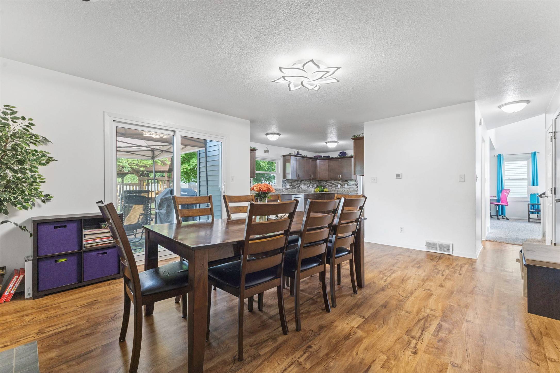 Ankeny, IA 50021,727 SE Richland Court