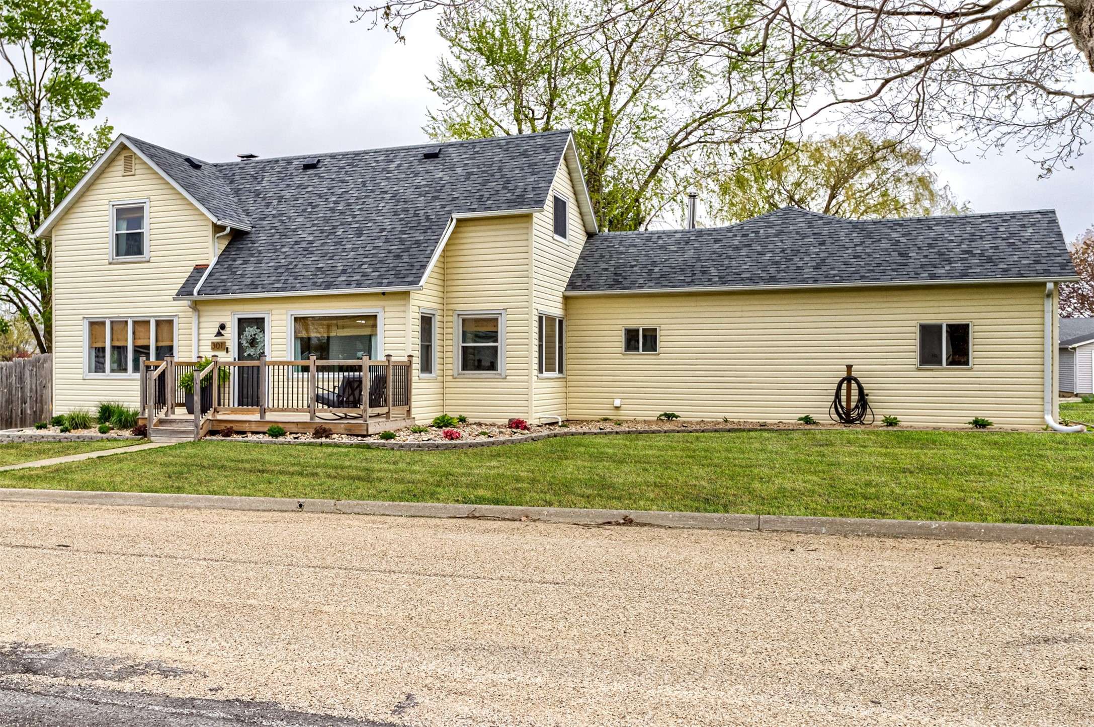 State Center, IA 50247,301 4th Street NE