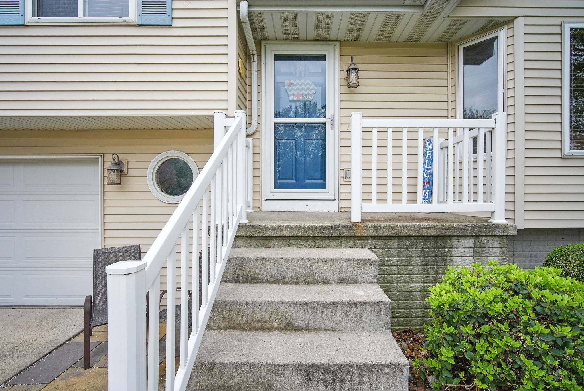 Ankeny, IA 50021,421 SE Orchid Street