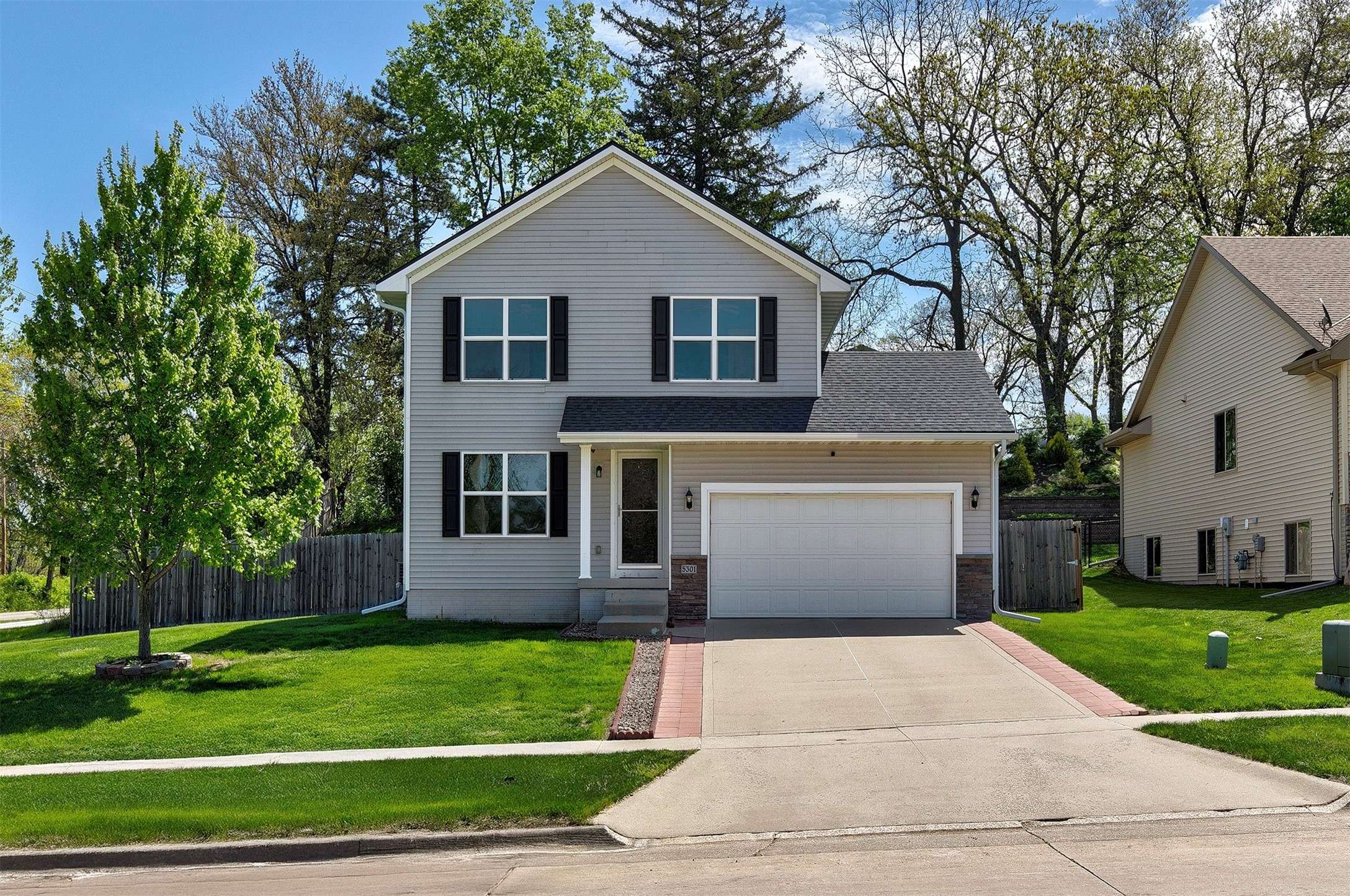 Des Moines, IA 50320,5301 SE 27th Street