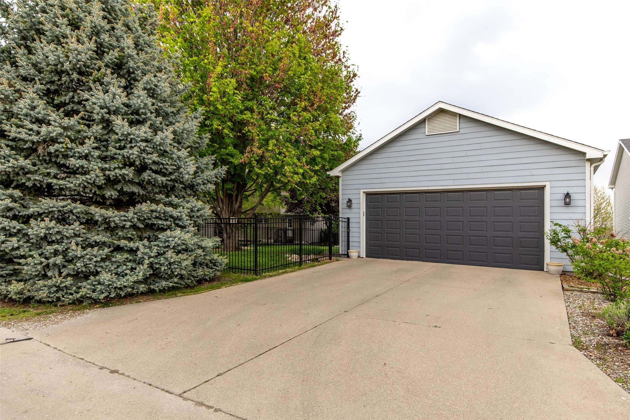 Ames, IA 50010,2509 Kent Avenue