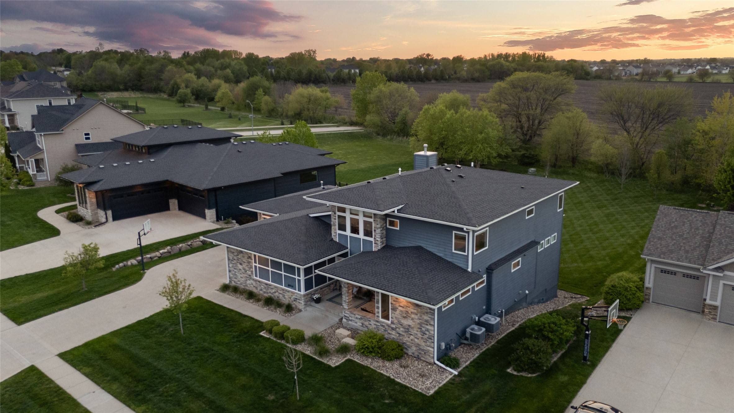 Johnston, IA 50131,8919 NW 73rd Place