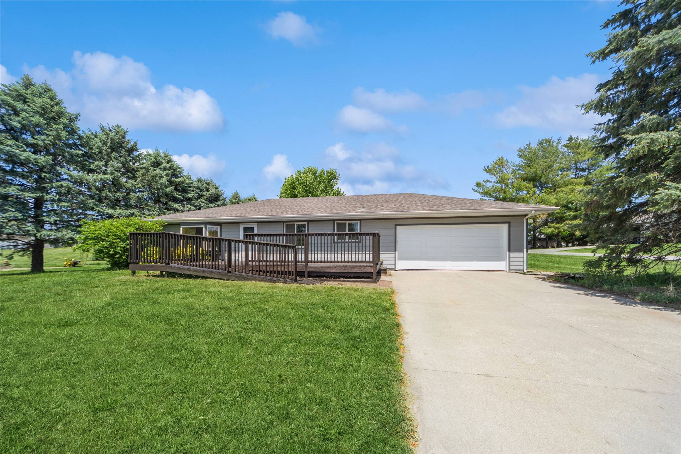 Pleasantville, IA 50225,612 W Pleasant Street