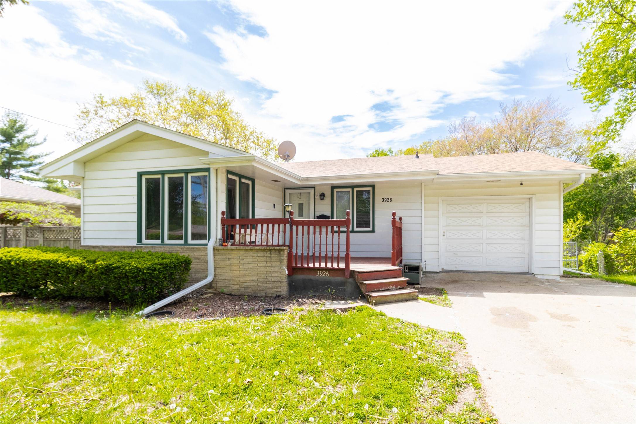 Des Moines, IA 50310,3926 Lynner Drive