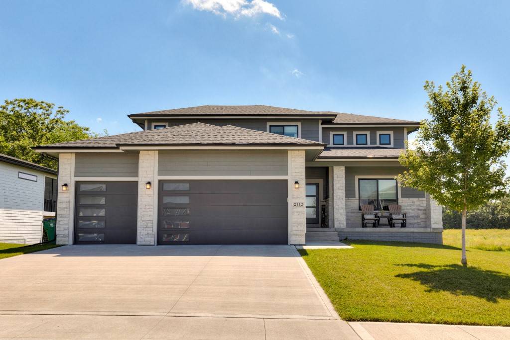 Grimes, IA 50111,2113 NE Heritage Drive