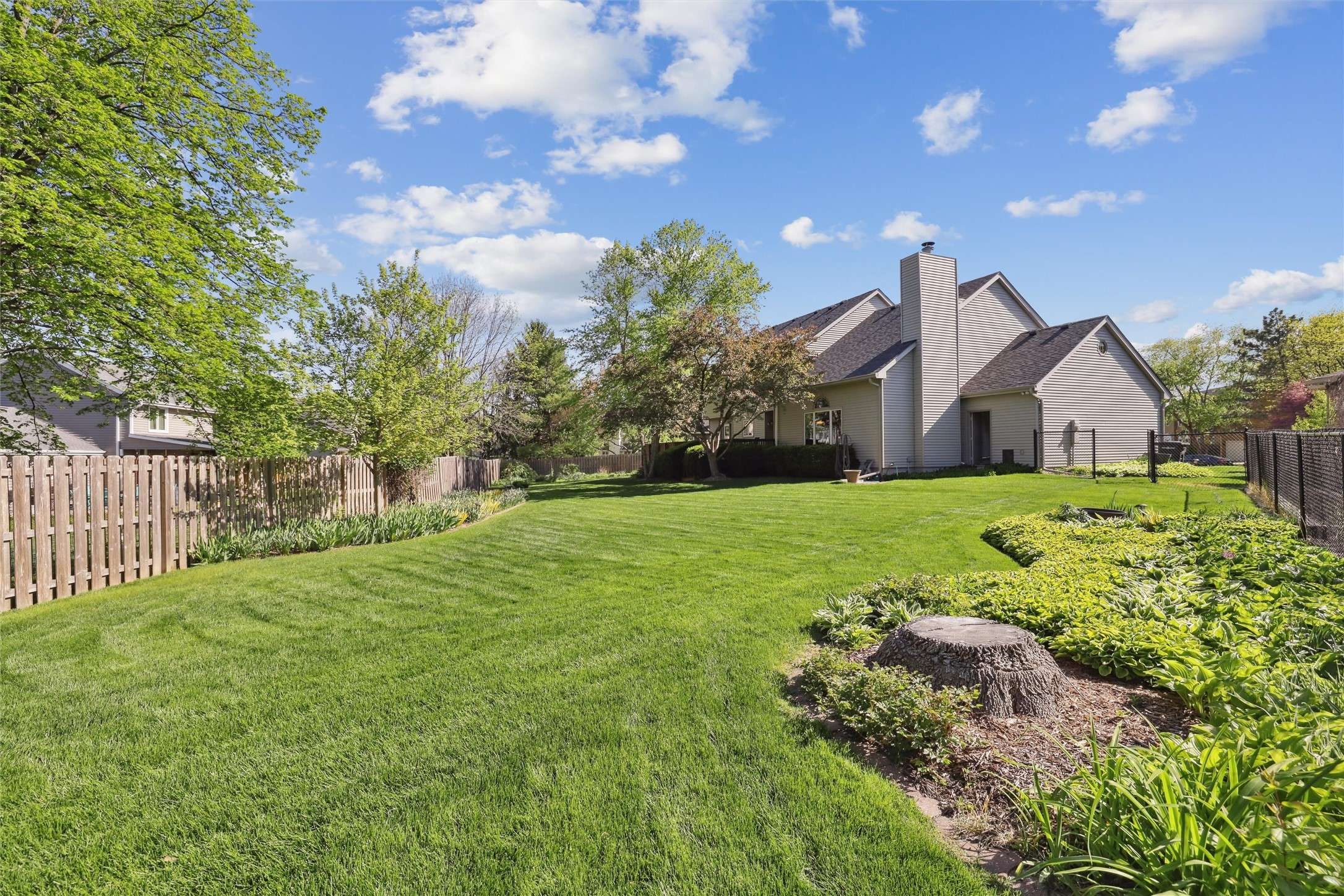 West Des Moines, IA 50265,409 Stone Circle