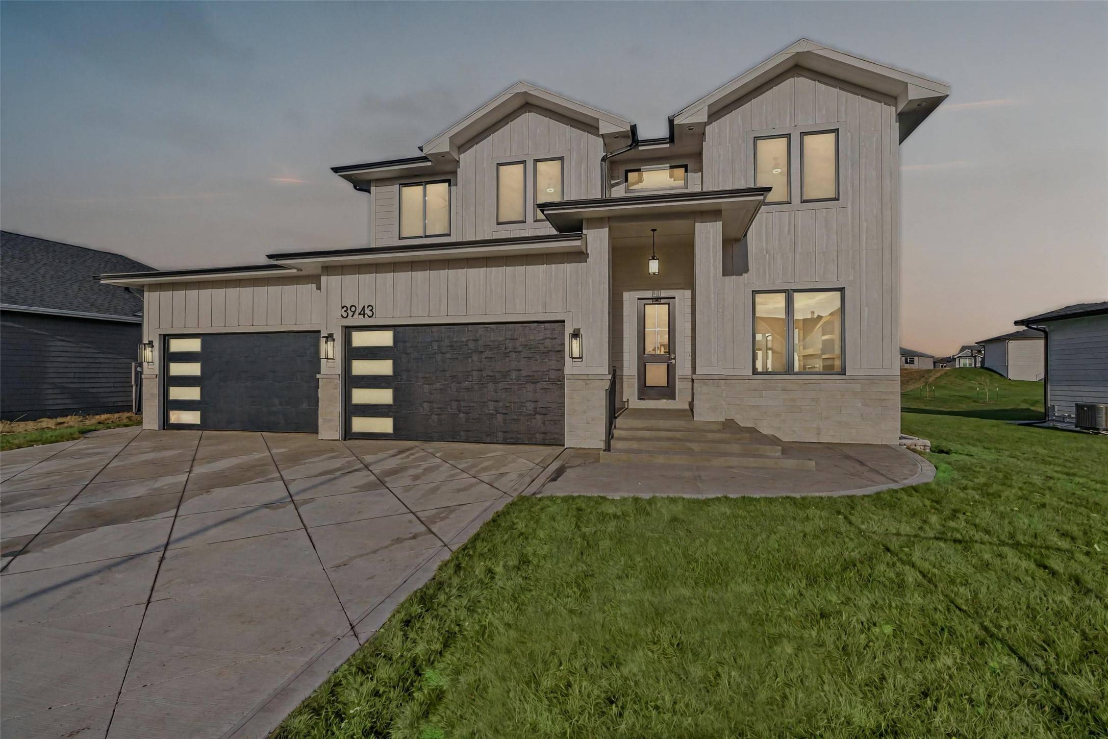 Clive, IA 50325,3943 NW 181st Street