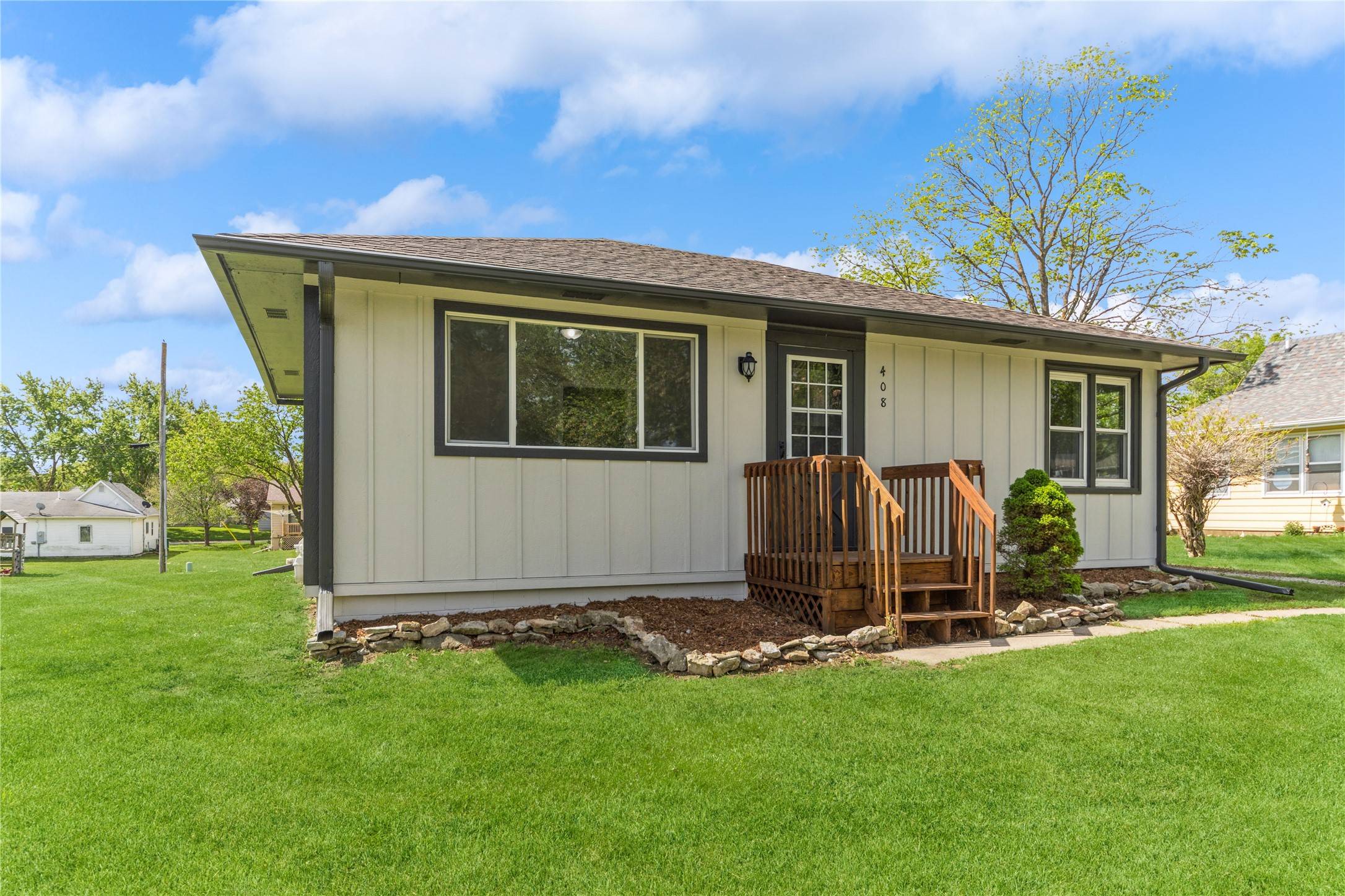 Winterset, IA 50273,408 E Benton Street