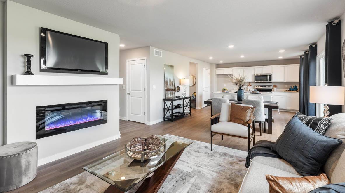 Des Moines, IA 50317,2809 Brook View Drive