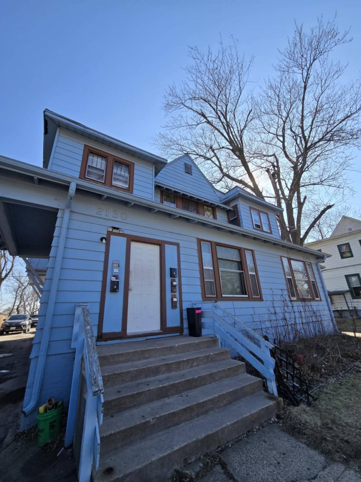 Des Moines, IA 50314,717 Franklin Avenue #11