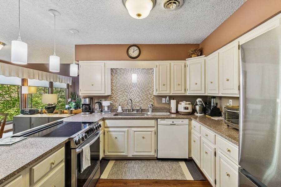 Ames, IA 50014,3919 Burr Oak Lane