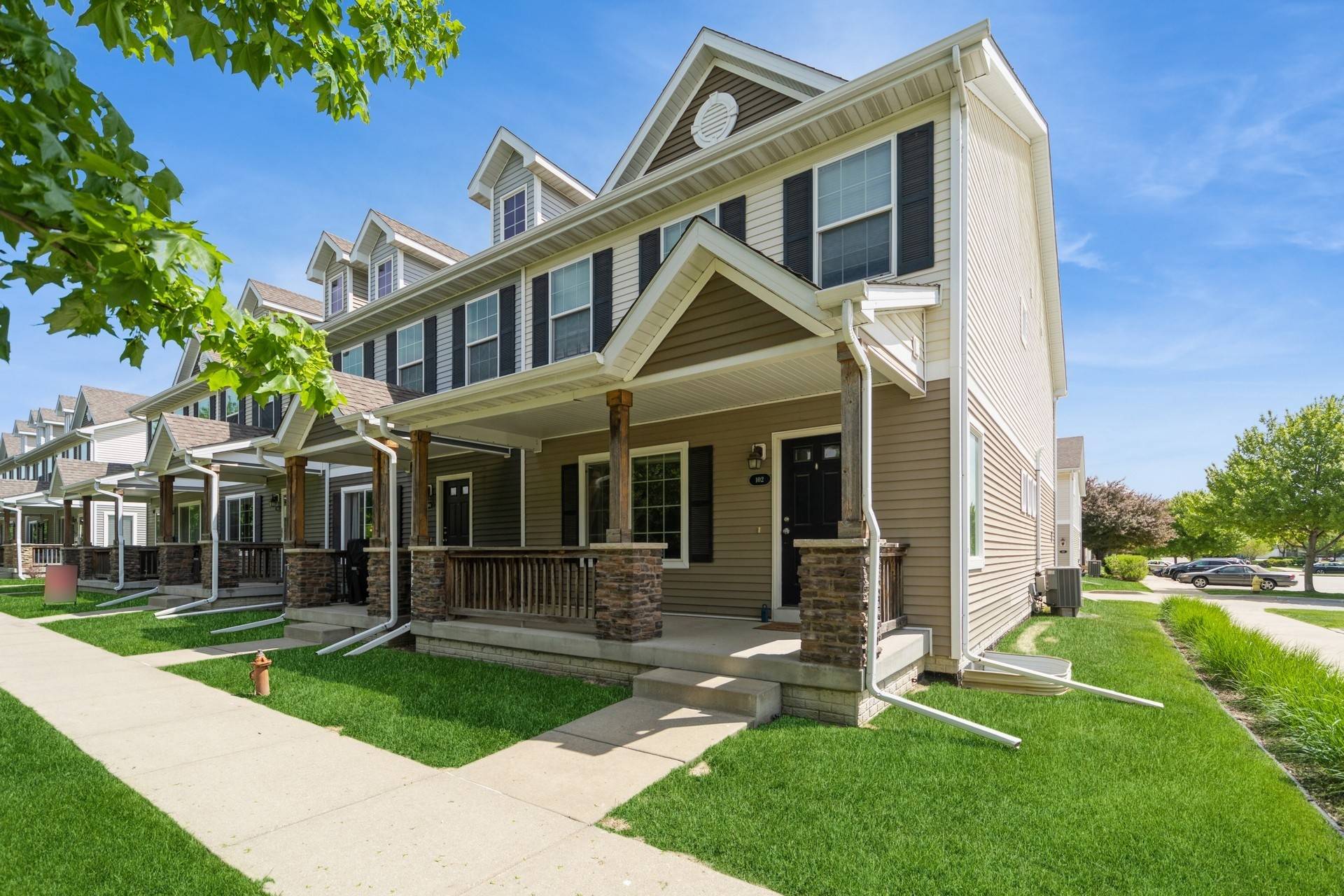 West Des Moines, IA 50266,9165 Greenspire Drive #102